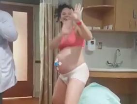 陣痛促進 妊婦さんが破水しながらもノリノリでダンスを踊る動画に賛同者続出 Edamame